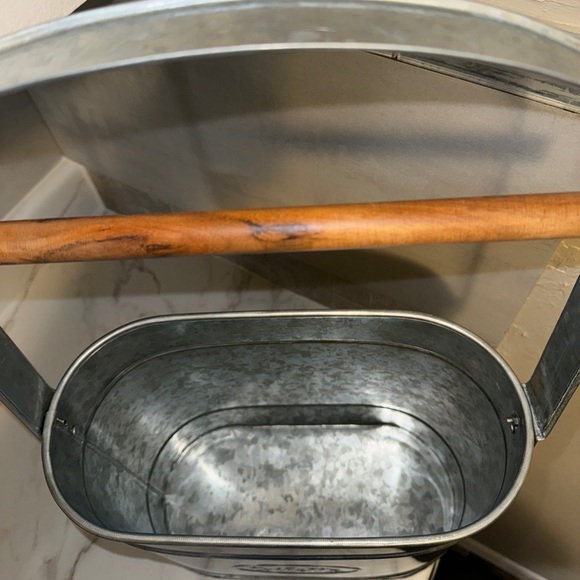 Autumn Alley Toilet Paper Holder/Storage - Picture 4 of 9